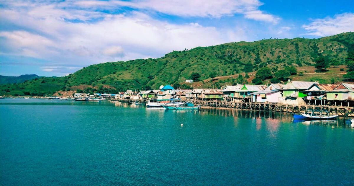 The town of Kampung Komodo on Komodo Island, Indonesia. Tourists can stay here overnight.